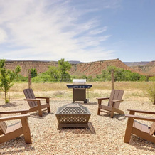 Hot Tub & Views! Modern Home 15 Mi To Zion Np, Вирджин — фото 2