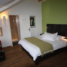 Boutique hôtel, Guesthouse La Musardiere, Essertines sur Rolle — photo 2