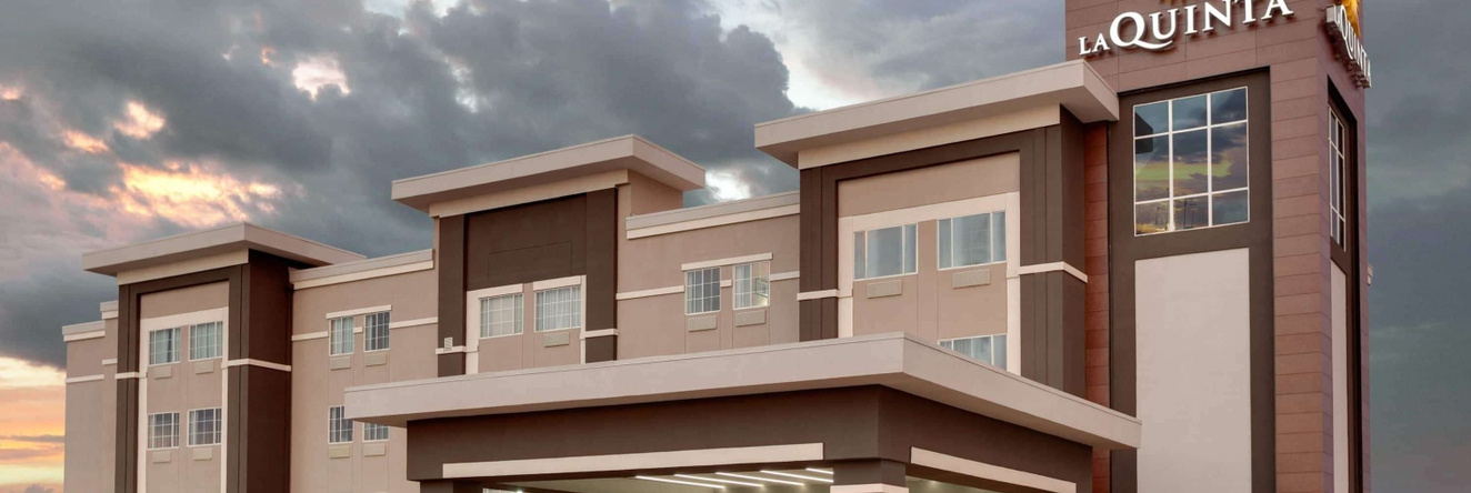 La Quinta Inn & Suites by Wyndham Big Spring, Big Spring — photo 1