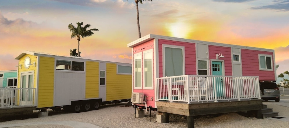 Sunshine Key RV Resort & Marina, 巴伊亚翁达礁 — 照片 1