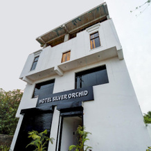 OYO Flagship 81894 Silver Orchid, 帕尼哈蒂 — 照片 4