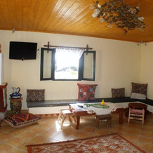 Lai Cottage, Menetes — photo 3