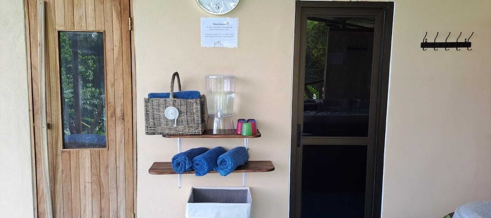 Essence Arenal Spa & Yoga, 埃尔卡斯蒂略 — 照片 1