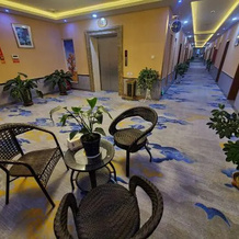Huyang Business Hotel, Чарклык — фото 4