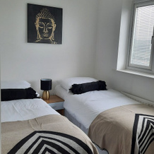 Impeccable 5-bed House in Stockton-on-tees, 蒂斯河畔斯托克顿 — 照片 2