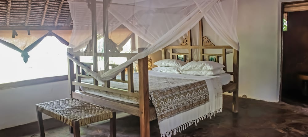 Mikoko Cove Ecolodge, Мсамбвени — фото 1