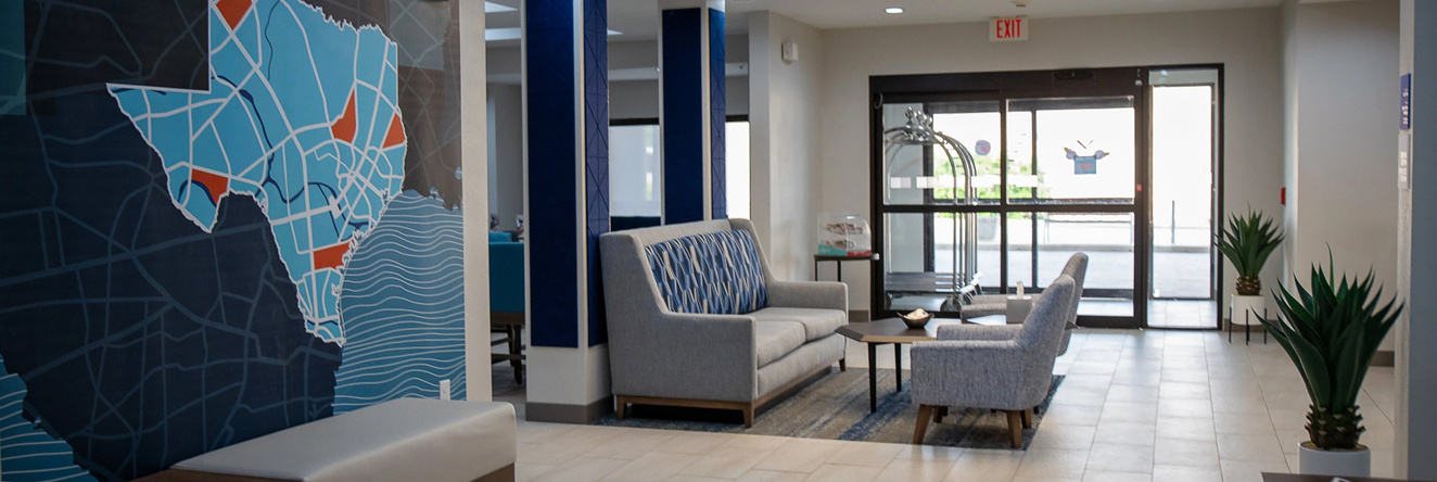 Holiday Inn Express & Suites Center by IHG, Center — photo 1