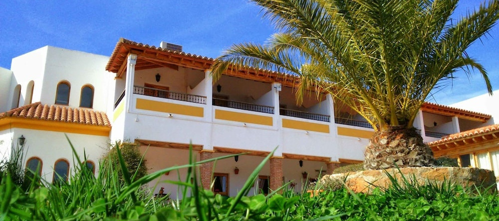 Hotel Rural Familiar Almirez-Alpujarra, Laujar de Andarax — photo 1