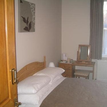Glenalmond Guest House, Horley — photo 4