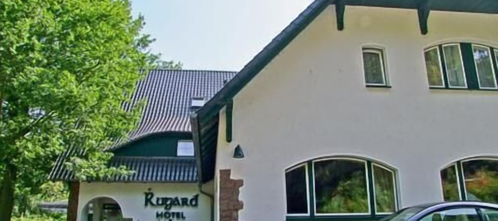 Hotel Am Rugard, 吕根岛贝尔根 — 照片 1