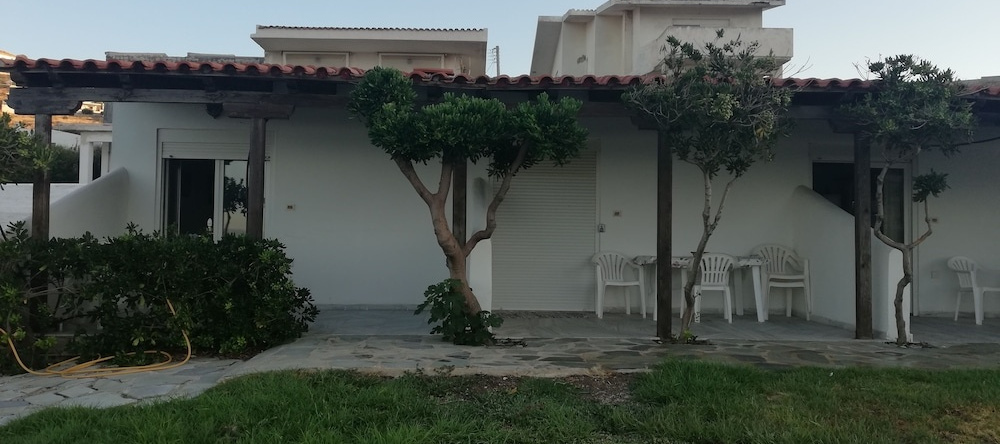 Beach Rooms, 瓦里 — 照片 1