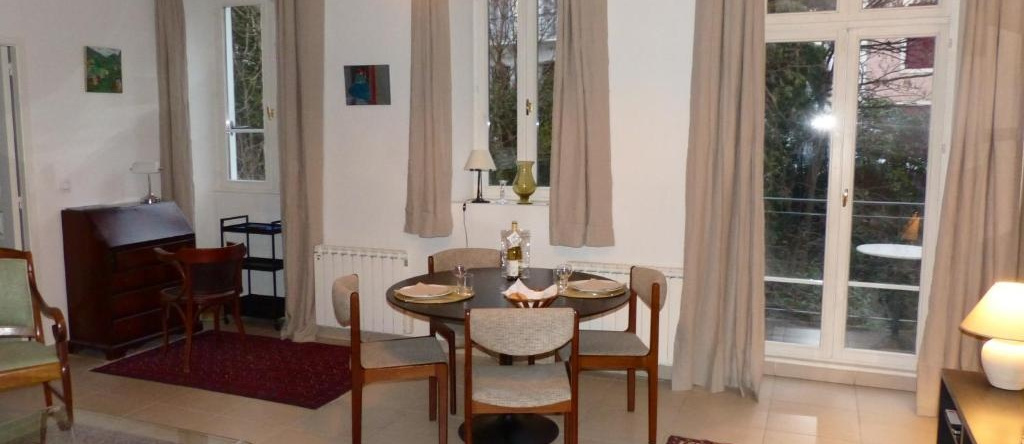 Suite 22 (Adults Only), 艾克斯莱班 — 照片 1