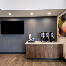 Best Western Inn & Suites Lemoore, Lemoore — photo 2