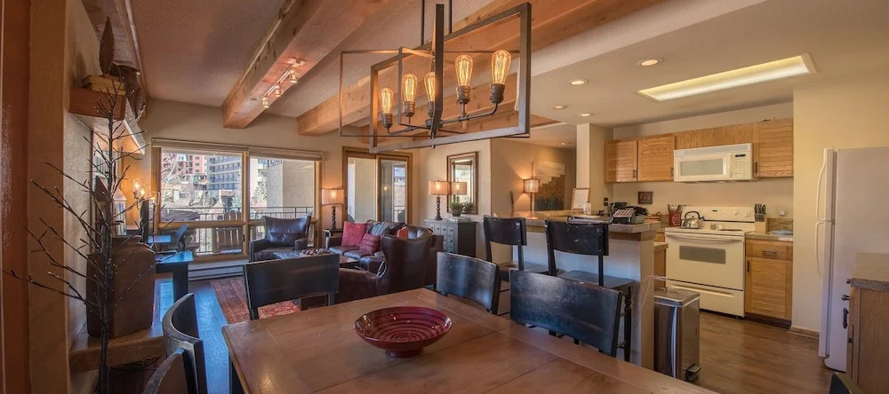 11 Snowmass Road #332 - 2 Br Condo, 克雷斯特德比特 — 照片 1