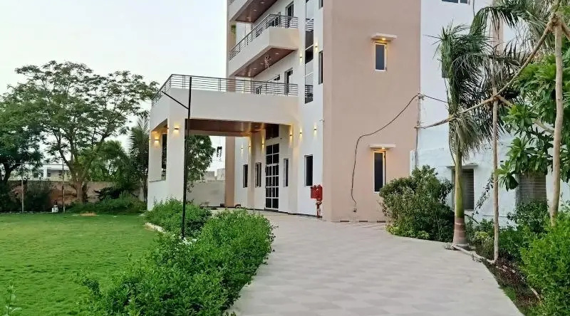 Sun Stone Hotel & Club - Jawai, Самерпер — фото 1