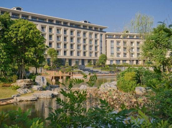 Lotus Villa Hotel, Лючжоу — фото 1