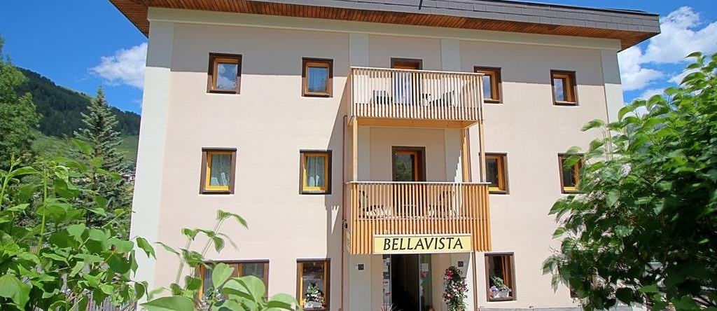 Hotel Bellavista Ftan, 夫坦 — 照片 1