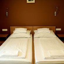 BF Hotel, 巴拉顿城堡 — 照片 4