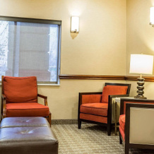 Comfort Inn & Suites East Moline Near I-80, 东莫林 — 照片 3