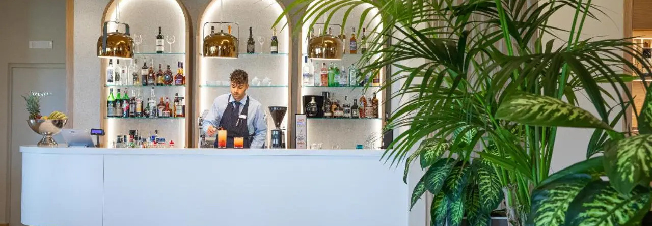 Lu' Hotel Porto Pino, 圣安娜阿雷西 — 照片 1