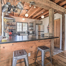 Charming Cottage w/ Yard - 2 Mi to Tinker St!, Вест-Херли — 照片 5