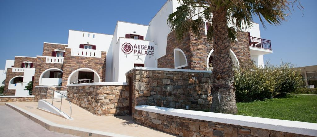 Aegean Palace, Aghia Anna — photo 1