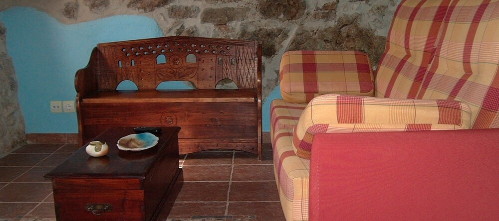 Apartamentos Rurales La Pinietsa, Pola de Somiedo (La Pola) — photo 1