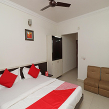 OYO 28063 Hotel Bombay Jewel Palace, 甘加纳加尔 — 照片 2