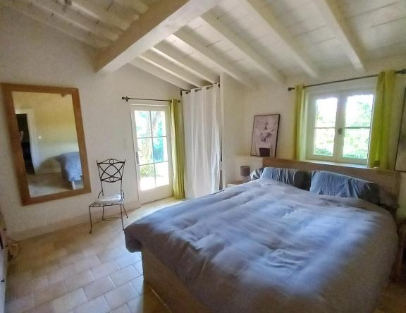 Maison De 2 Chambres Avec Jacuzzi Jardin Clos Et Wifi A Saint Ciers De Canesse, Гориак — фото 1