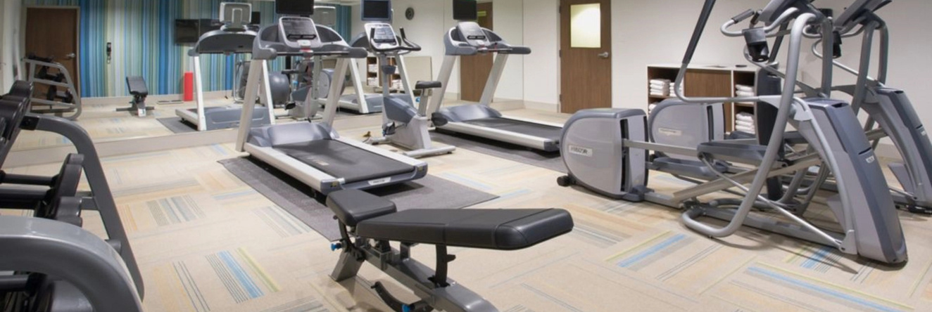 Holiday Inn Express & Suites Canton by IHG, Canton — photo 1