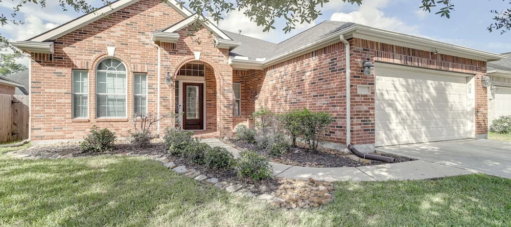4 Mi to Six Flags: Spring Vacation Home, 斯普林 — 照片 1