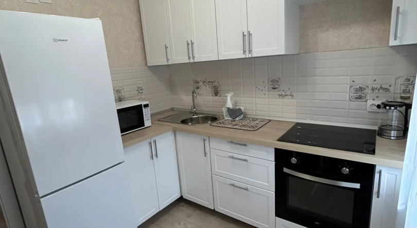 V Tsentre Goroda Novaya Flat, Kopeysk — photo 1