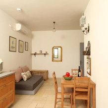 Gordon's Guest Rooms, Neot HaKikar — photo 2