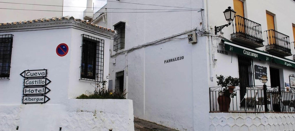 House With 2 Bedrooms in Zuheros, With Wonderful Mountain View and Enclosed Garden, 苏埃罗斯 — 照片 1
