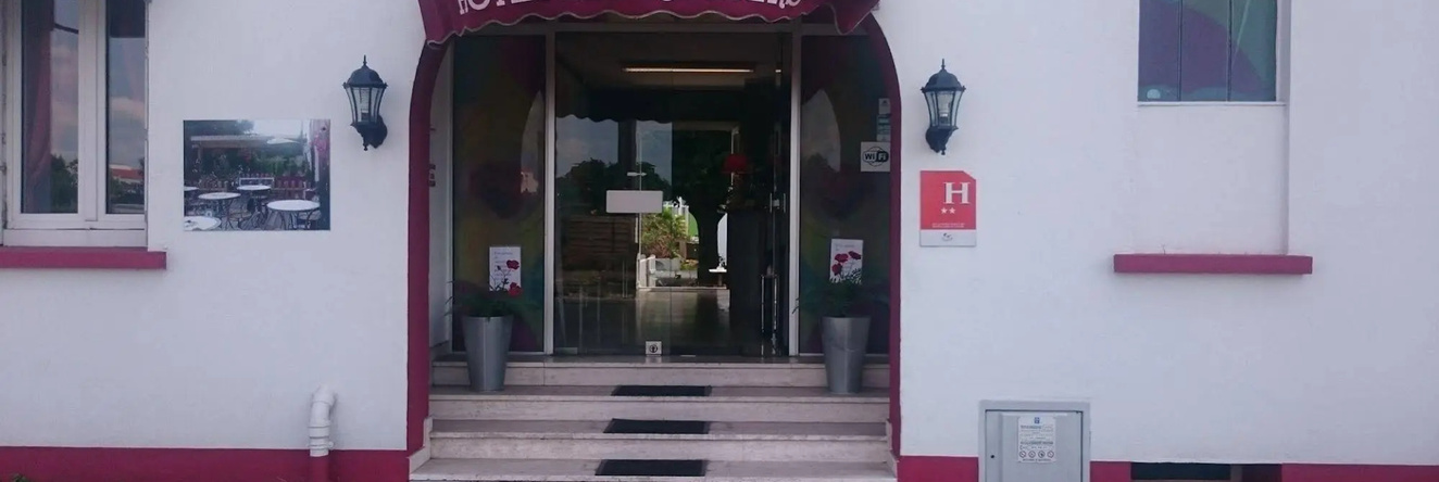 Hôtel Les Rosiers, 拉罗谢尔 — 照片 1