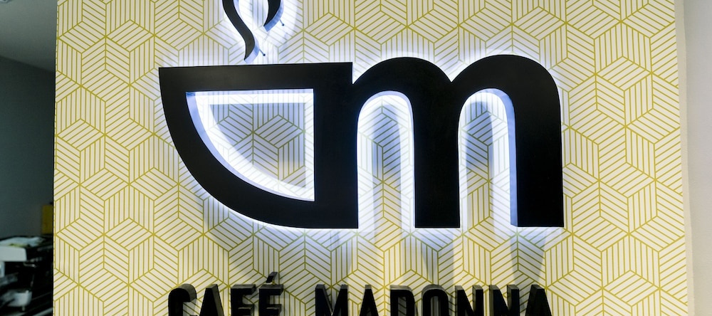 Madonna Hometel And Suites New Pandan, Панабо — фото 1
