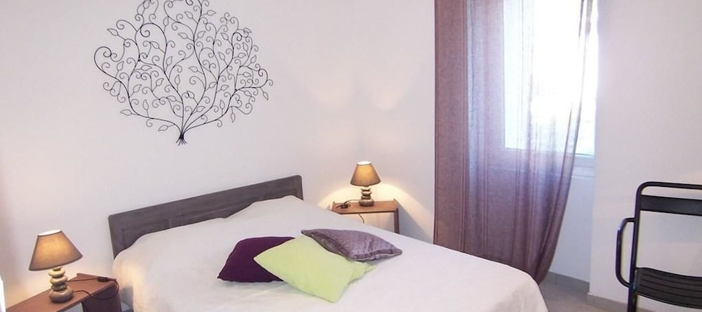 APARTMENT CHIOLA RDC - BEACH ON FOOT- SOLARO Apartment 1, 萨里索朗扎拉 — 照片 1