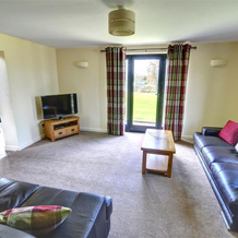 Luxurious Holiday Home in South Wales Near River, Llandinam — photo 2