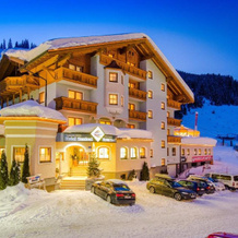 Hotel Zauchensee Zentral, 阿尔滕马克特蓬高 — 照片 2