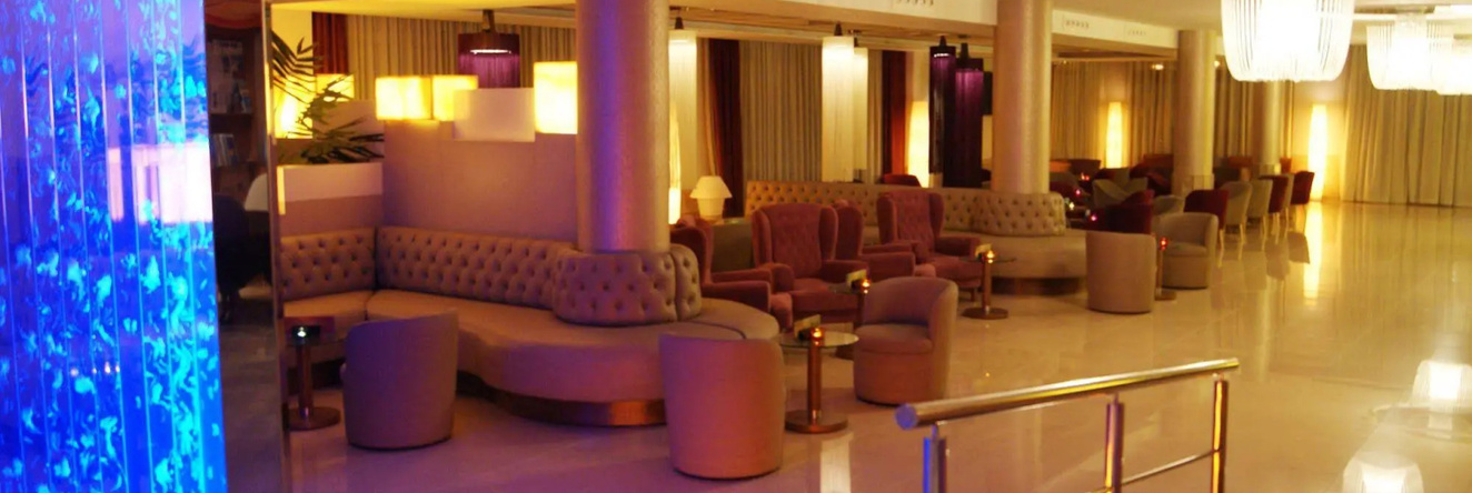 Beverly Park Hotel & Spa, Бланес — фото 1