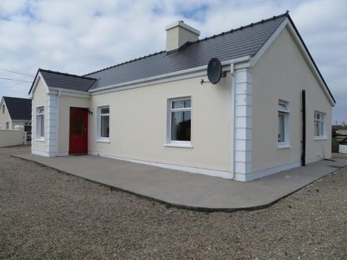 Leam Cottage, Achill Island — photo 1
