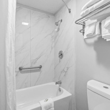 Super 8 by Wyndham Lantana West Palm Beach, Lantana — photo 5