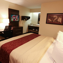 Red Roof Inn Plus+ Philadelphia Airport, Эссингтон — фото 4