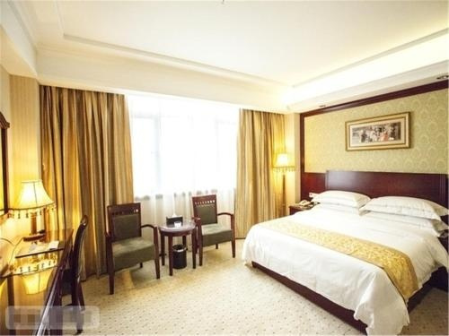 Vienna International Hotel Bazhong East Gate Branch, 巴中 — 照片 1
