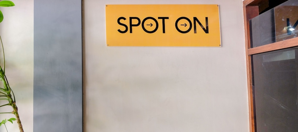Spot On 1761 Dirgahayu, Понорого — фото 1