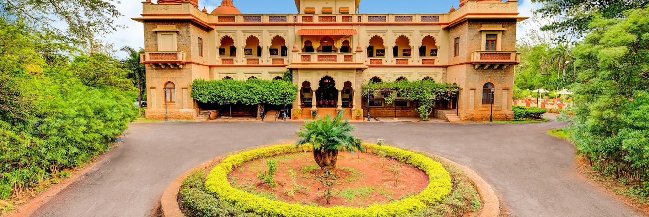 WelcomHeritage Shivavilas Palace, 霍萨佩特 — 照片 1