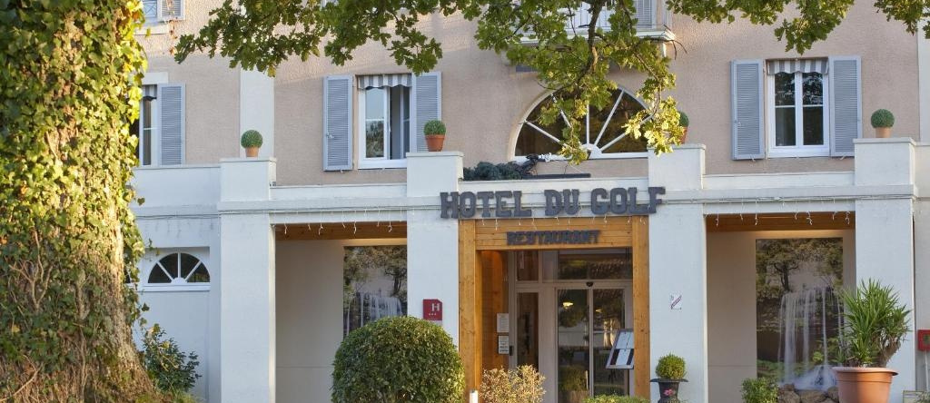 Hotel du Golf Le Lodge, 萨利-德贝阿恩 — 照片 1