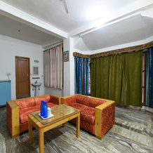 OYO 14222 Home Deluxe 1BHK Aiport Inn Kullu Airport, 布恩塔尔 — 照片 4