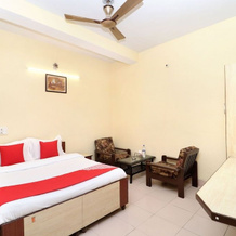 Oyo 30127 Hotel Sabina International, 巴廷达 — 照片 3