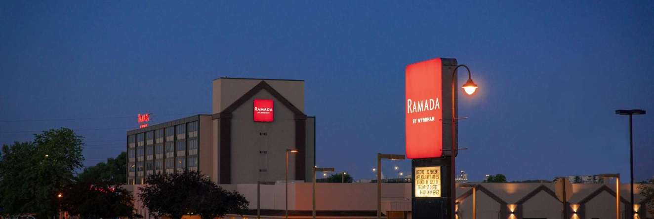 Ramada Cedar Rapids, Cedar Rapids — photo 1